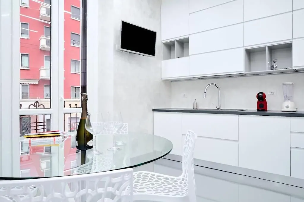 Suite Milano-Hosted By Sweetstay Appartamento